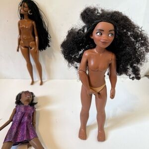 Bundle of 3 brown Barbie dolls